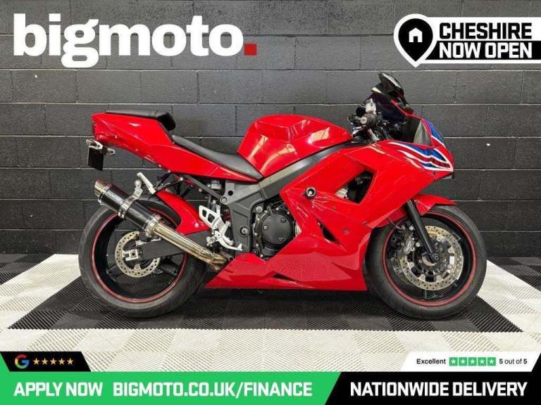 2004 54 TRIUMPH DAYTONA 600