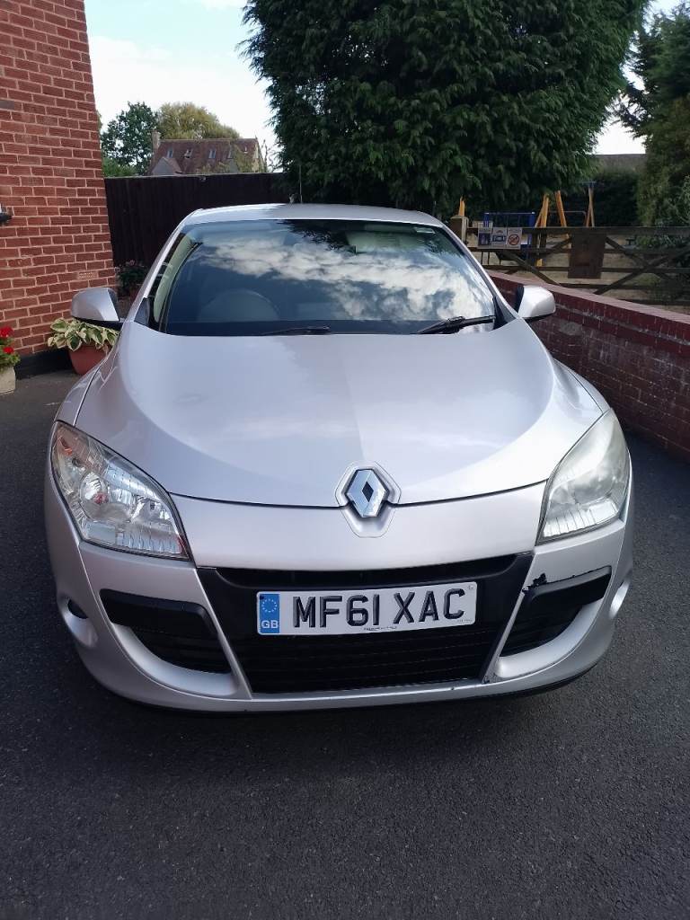 Renault, MEGANE, Coupe, 2011, Manual, 1598 (cc), 3 doors