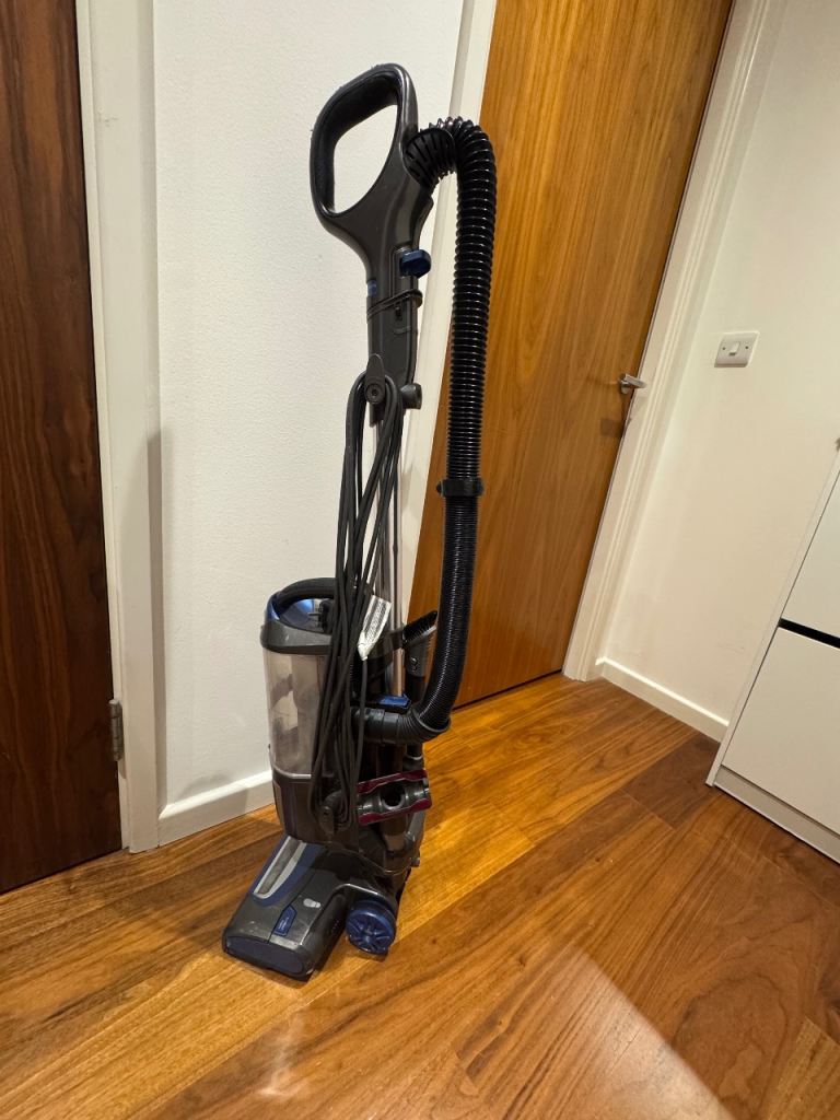 Vacuum Cleaner Shark