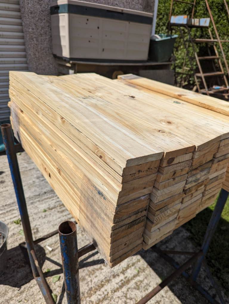 100 Lengths Denailed Reclaimed Pallet Wood Timber 780x95x18mm Clean Cladding Decking Fencing