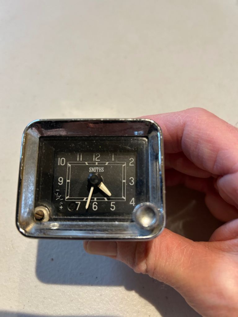 Vintage Smiths dashboard clock 