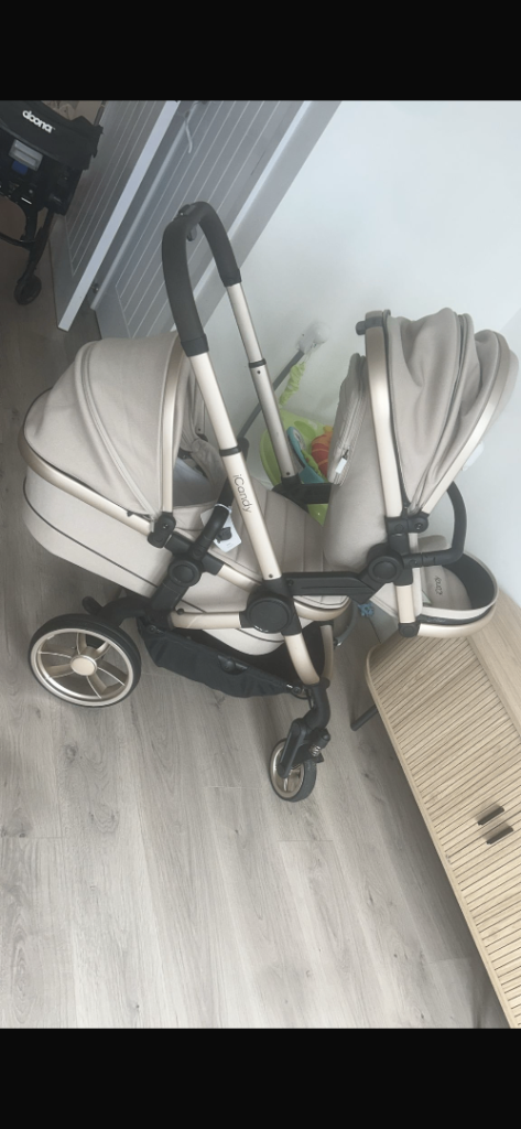 I candy double pram