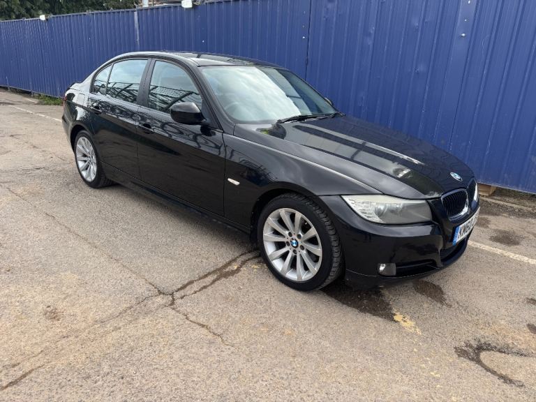 BMW, 3 SERIES, Saloon, 2011, Manual, 1995 (cc), 4 doors