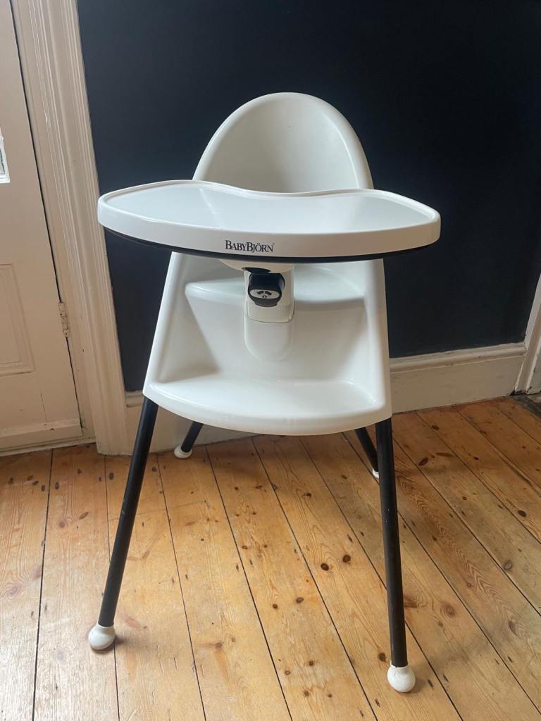 White Baby Bjorn High Chair