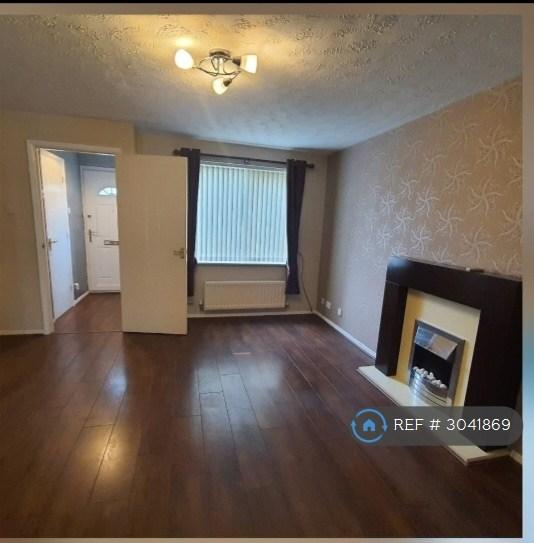 3 bedroom house in Bronte Close, Leicester, LE3 (3 bed) (#3041869)
