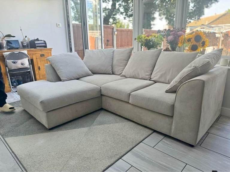 Big Offer Brand new Dylan Corner Sofa /Free Home Delivery /Cash on delivery 