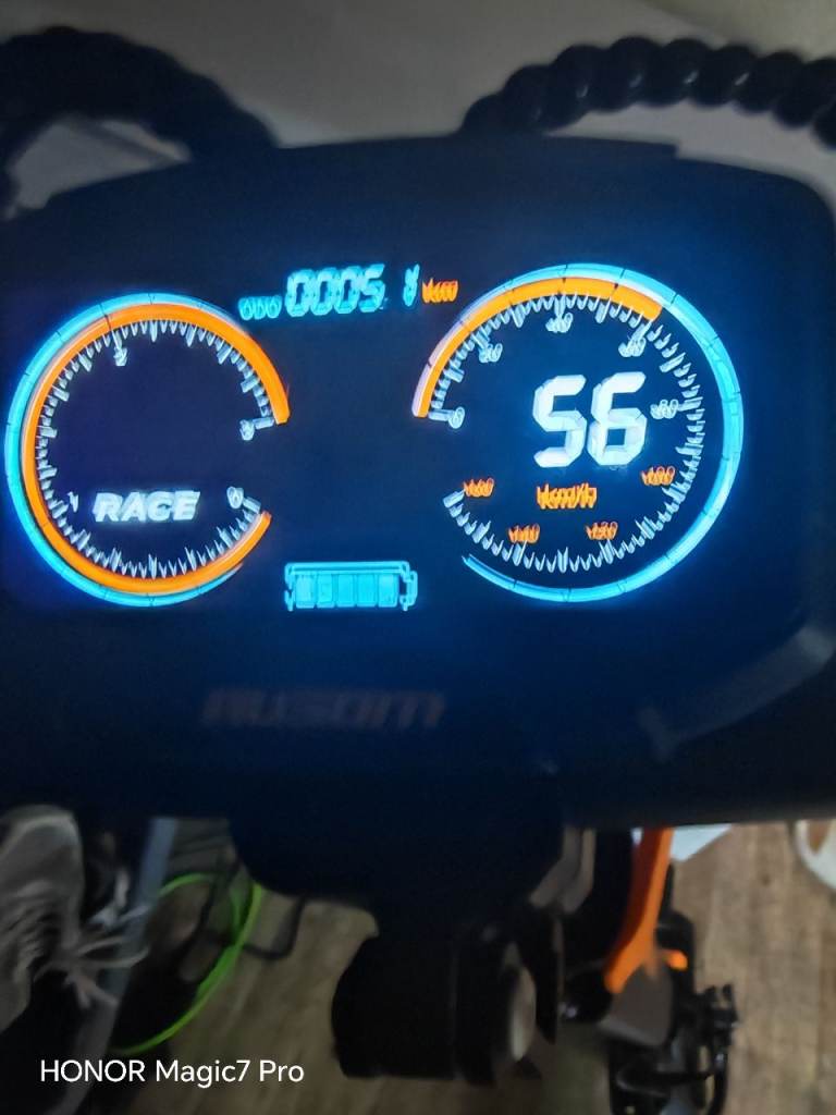 Ausom L1 Electric Scooter 