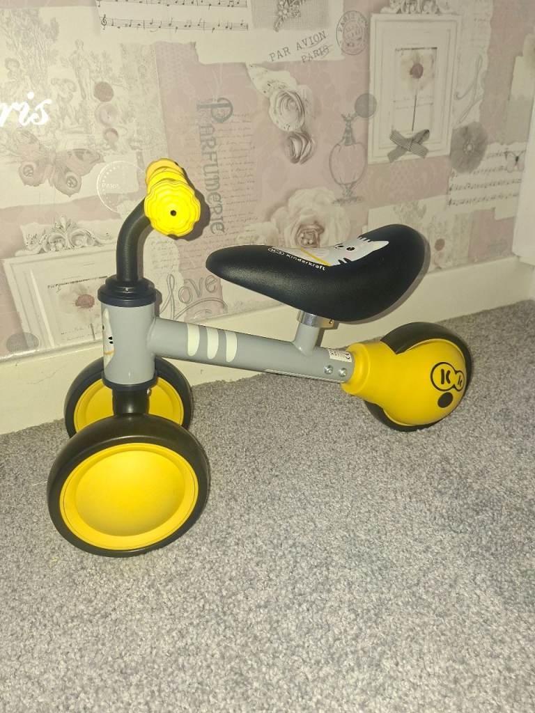 Kinderkraft Cutie Mini Balance Bike