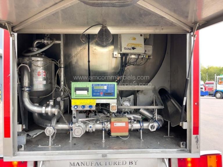 SAYERS MILK TANKER 29,000L CAPACITY 
