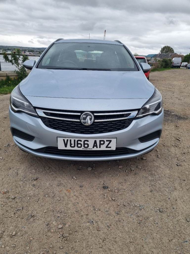 Vauxhall, ASTRA, Estate, 2016, Manual,