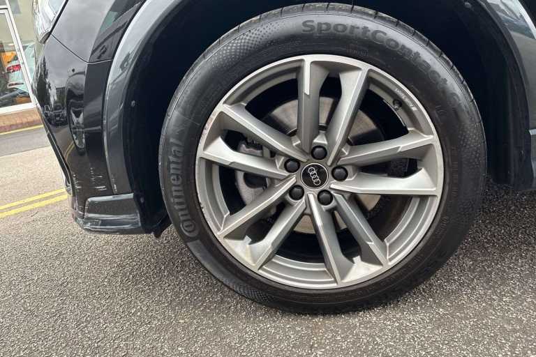 2023 Audi Q3 40 TFSI Quattro Black Edition 5dr S Tronic SUV Petrol Automatic