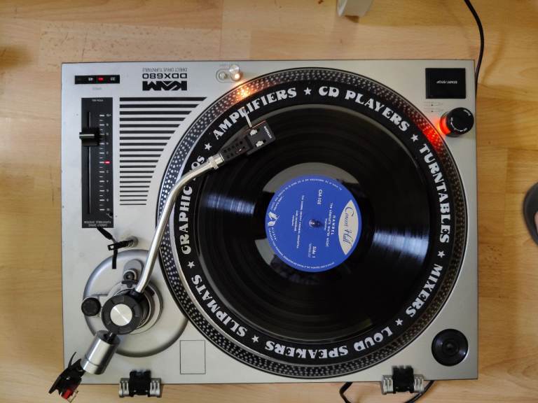 Record player 