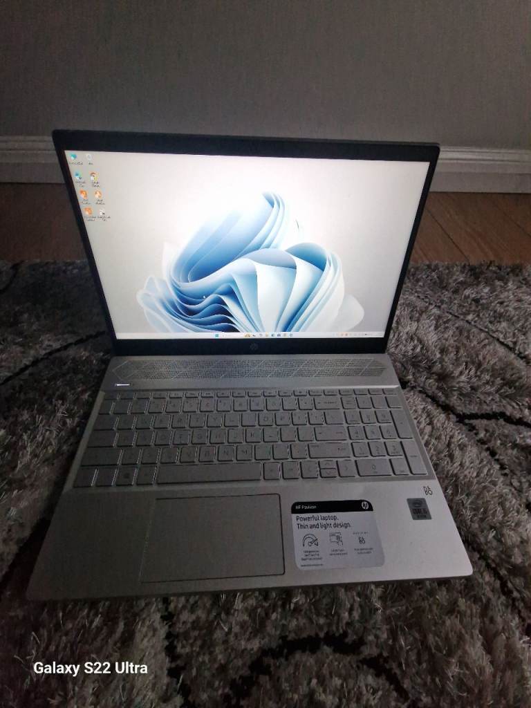 HP pavilion  touch screen 15.6  laptop 