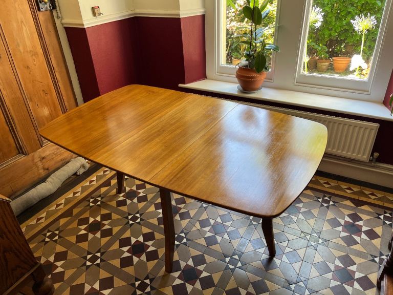  Wooden Drop Leaf Dining Table – Good Condition