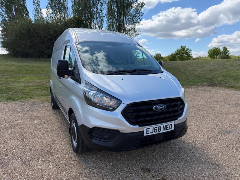 2018 Ford Transit Custom 2.0 320 EcoBlue L2 H2 Euro 6 5dr PANEL VAN Diesel Manual