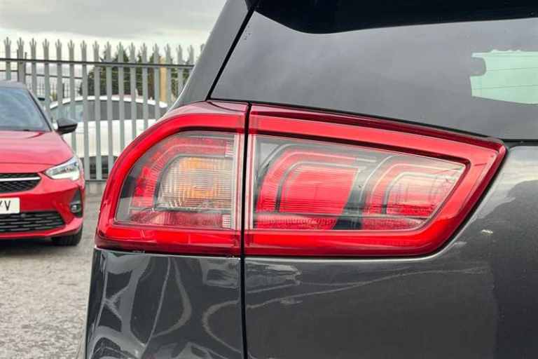 2017 Kia Niro 1.6 GDi Hybrid 3 5dr DCT ESTATE PETROL/ELECTRIC Automatic