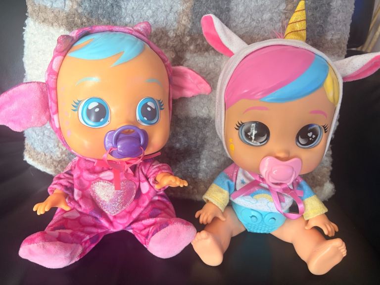 Two Cry Babies Dolls with Accessories – Good Condition