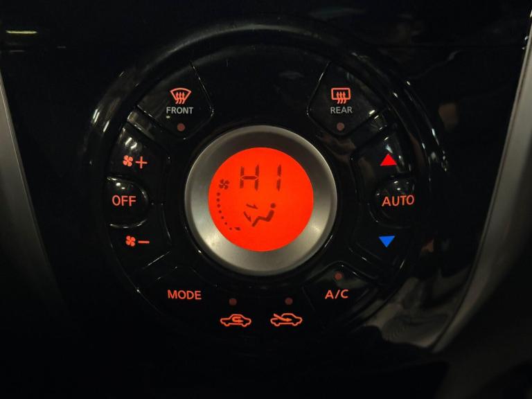 2015 Nissan Note 1.2 Acenta Premium 5dr MPV PETROL Manual