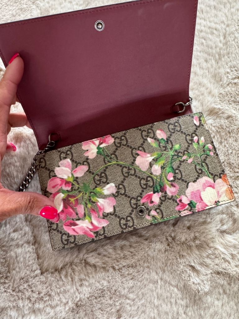 Gucci Crossbody bag