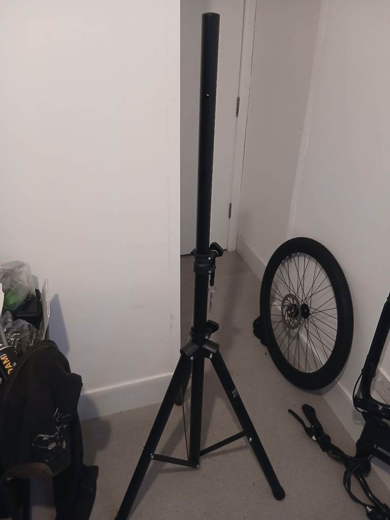 Dart board stand