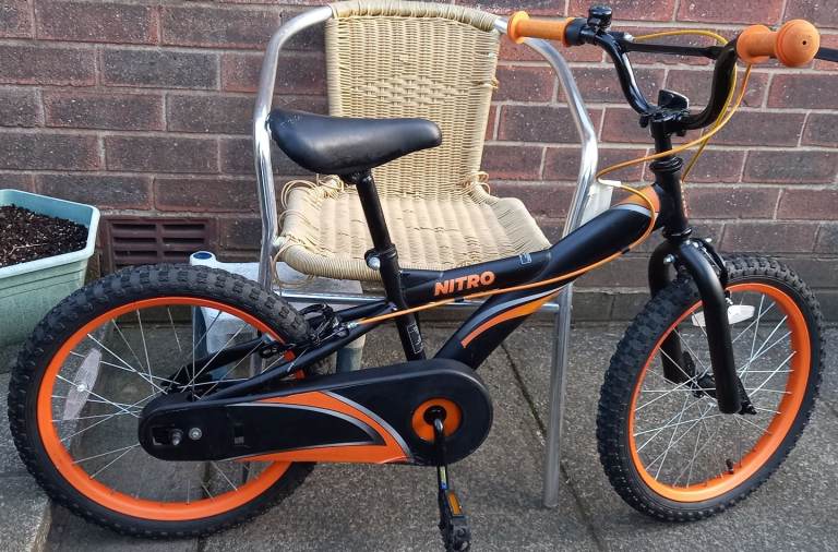 BMX Bike ● 18inch Wheels
