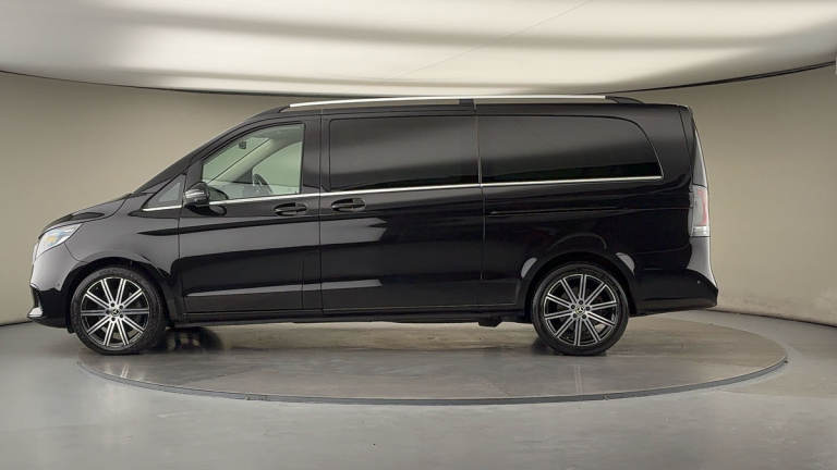 2025 Mercedes-Benz V-Class 2.0 V220d Premium MPV 5dr Diesel G-Tronic+ Euro 6 (s/s) (8 Seat, Extra...