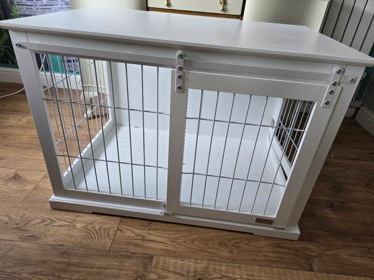 Lords & Labrador dog crate