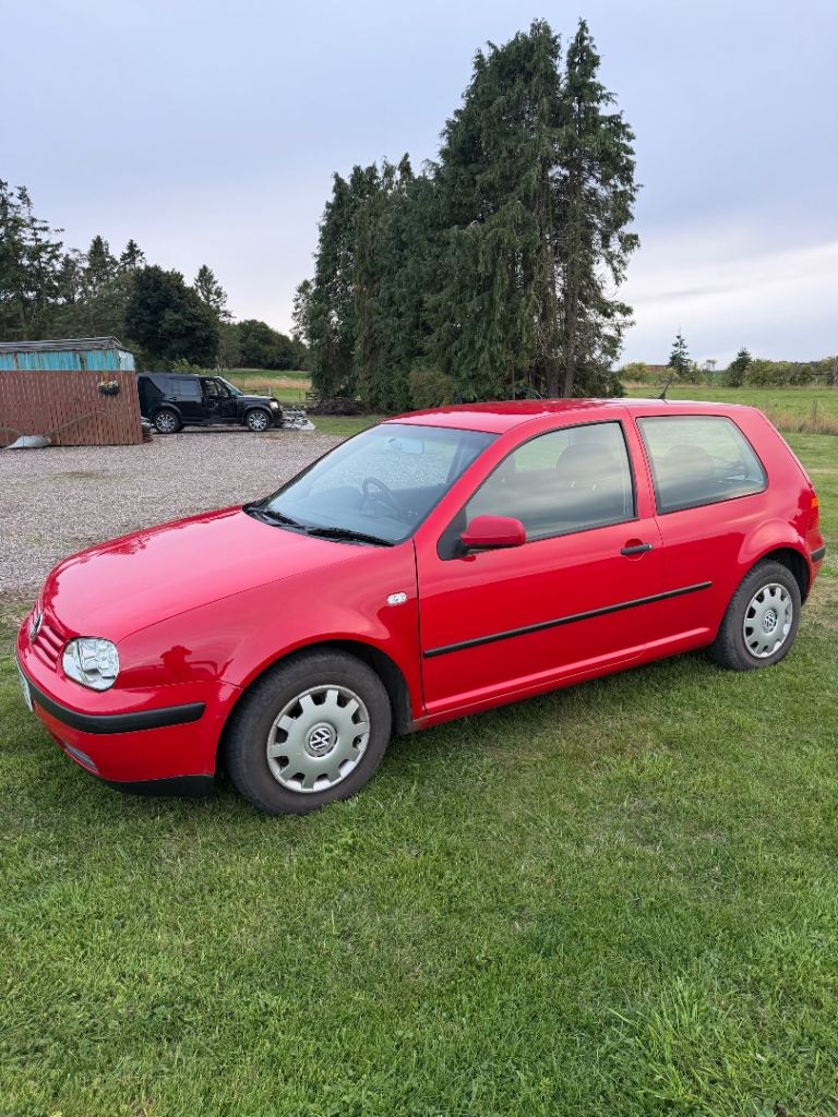 Volkswagen, GOLF, Hatchback, 2002, Manual, 1390 (cc), 3 doors