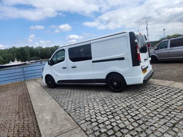 Vauxhall, VIVARO, Panel Van, 2015, Manual, 1598 (cc)