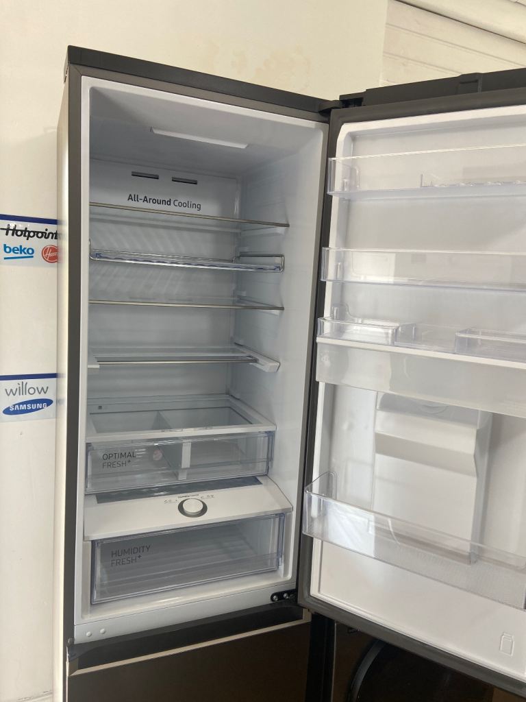 🤩SALE🤩RRP £999!! Samsung Series 4 Extra Tall Fridge Freezer - Wi-Fi - Dark Steel / Black