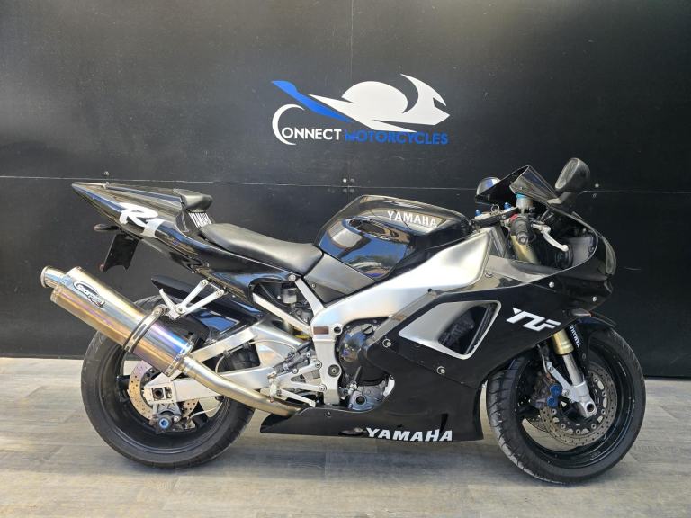 YAMAHA YZF R1 1999 PROJECT BIKE HPI CLEAR