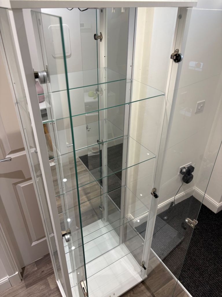 Retail display cabinet 