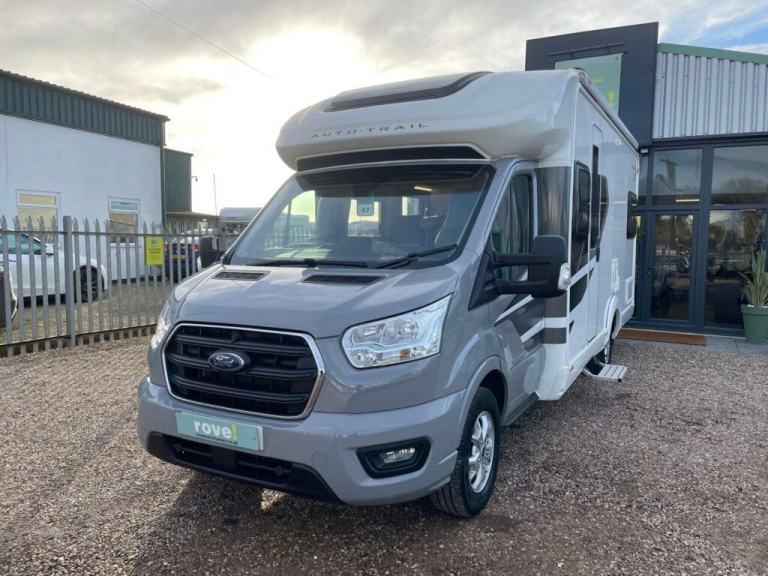Auto-trail F72 4 Berth 4 Belt End lounge Motorhome for Sale automatic 3500kg