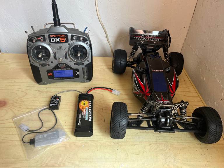 TAMIYA DF-O3 4WD DARK IMPACT ONLY RUN FOR APROX 20  MINUTES ON CARPET,  FULLY READY TO RUN £125 NO 