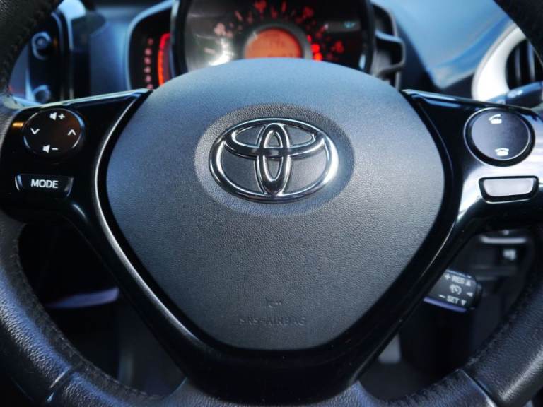  Toyota Aygo 1.0 VVT-i X-Clusiv 5dr Petrol