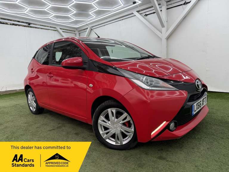 2016 Toyota AYGO 1.0 VVT-i x-pression Euro 6 5dr HATCHBACK Petrol Manual