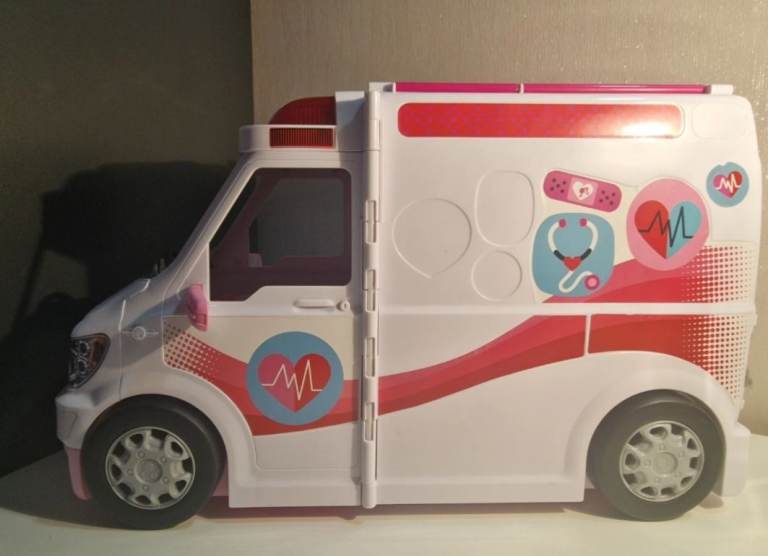 Barbie Ambulance & Airplane Bundle – Large Playsets with Accessories