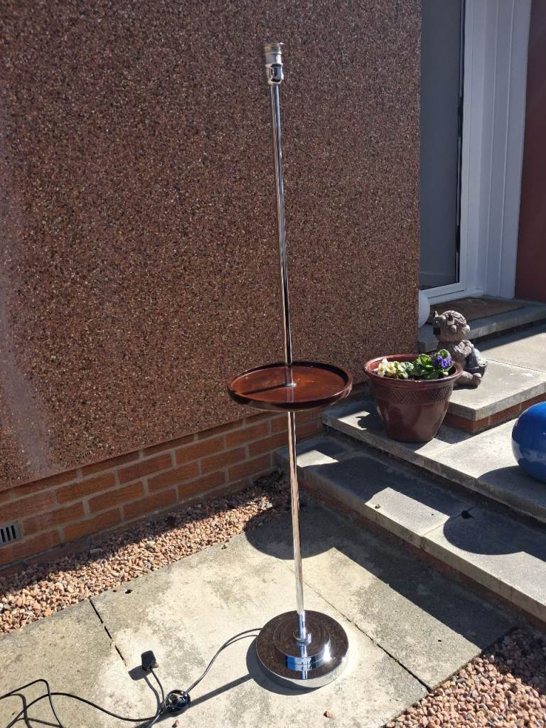 Floor lamp