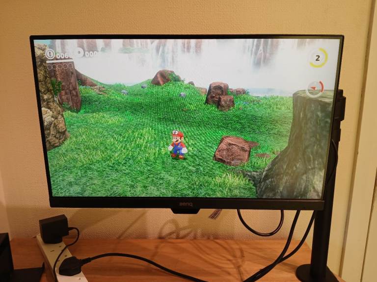 BenQ 24" LCD Monitor With Desk Clamp