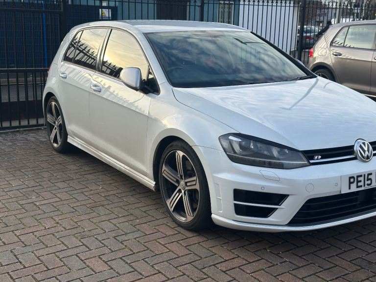 VW  GOLF,  R Hatchback, 2015, Semi-Auto, 1984 (cc), 5 doors