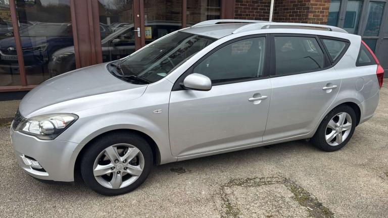 2012 Kia Ceed 1.6 Ceed 2 CRDi Auto 5dr Estate Diesel Automatic