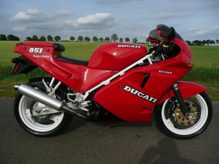 1990 Ducati 851 Strada Stunning! Part ex / Credit/debit c ards welcome.