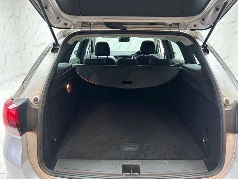 2021 Vauxhall Astra 1.5 Turbo D SRi Nav Sports Tourer 5dr Diesel Manual Euro 6 (s/s) (122 ps) F E...