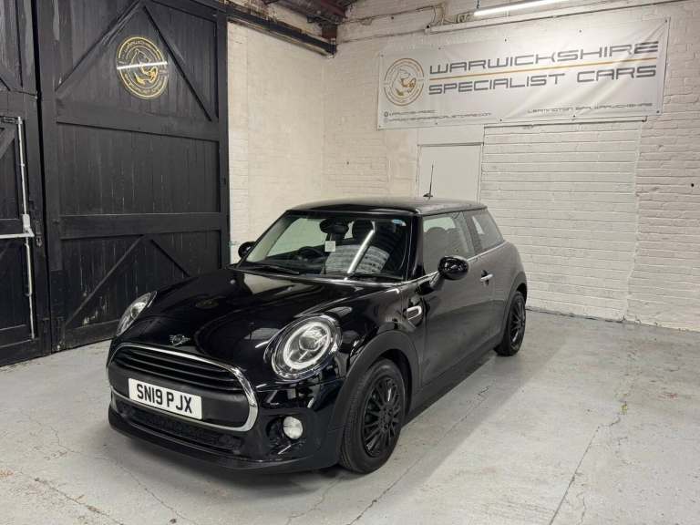 MINI Hatch 1.5 One Classic Euro 6 (s/s) 3dr Petrol Manual