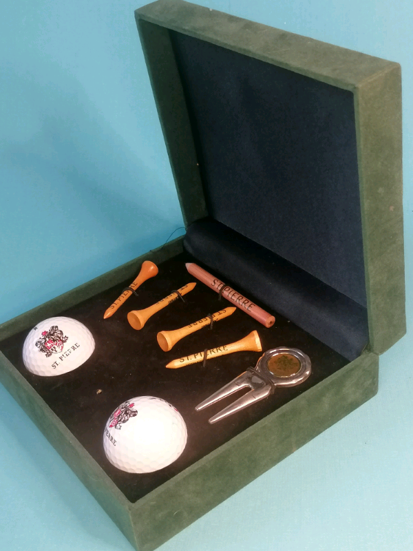  Vintage. Golf & country club hotel box set. 