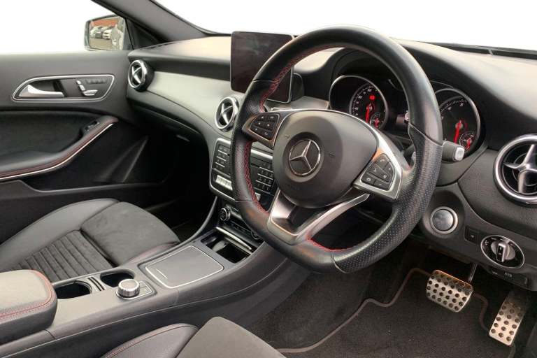 2019 Mercedes-Benz GLA GLA 200 AMG Line Edition Plus 5dr Auto Estate PETROL Automatic