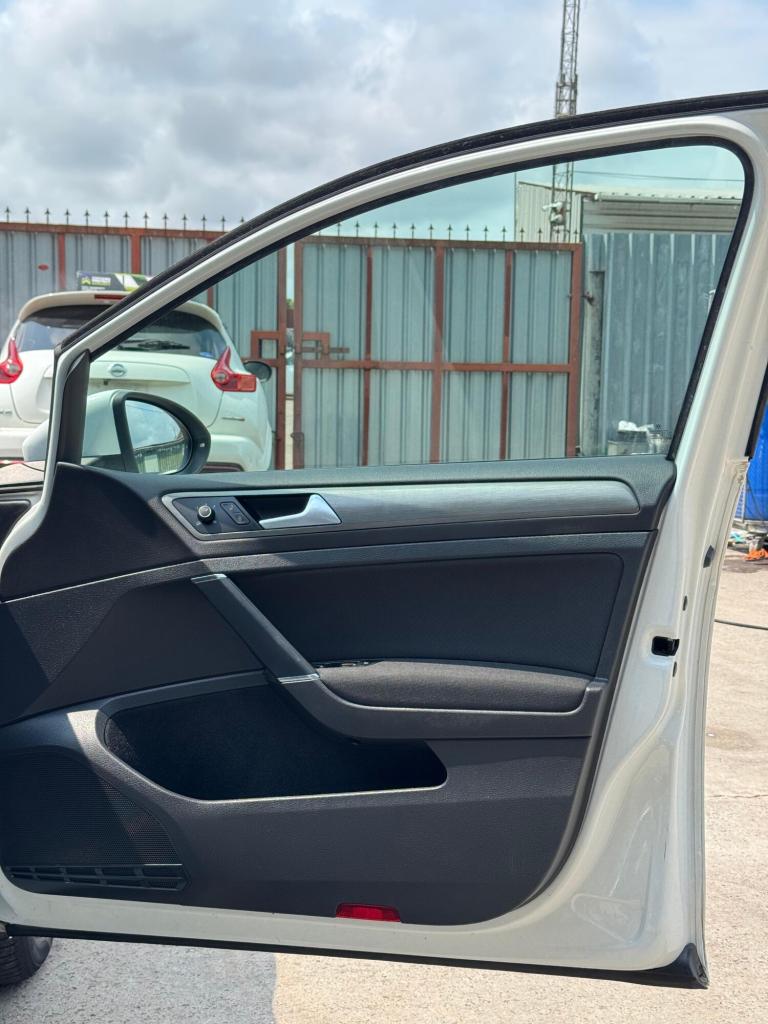 2025 Volkswagen Golf 1.2 TSI BlueMotion Tech S Estate PETROL Automatic