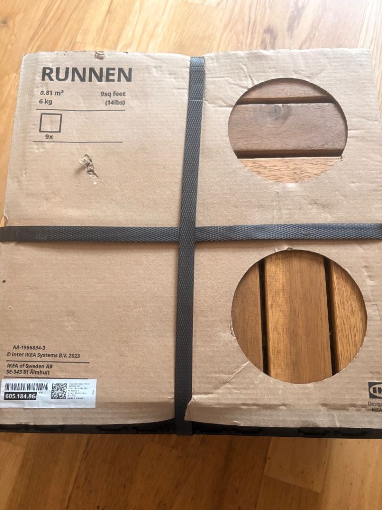 Garden runnen tiles 