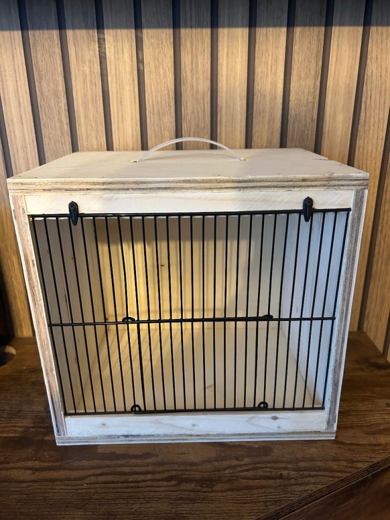 Bird transport cages/ carry boxes 