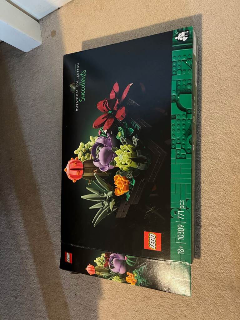 Lego "succulents" set